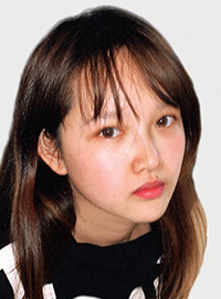 張　婷婷 さん　中国